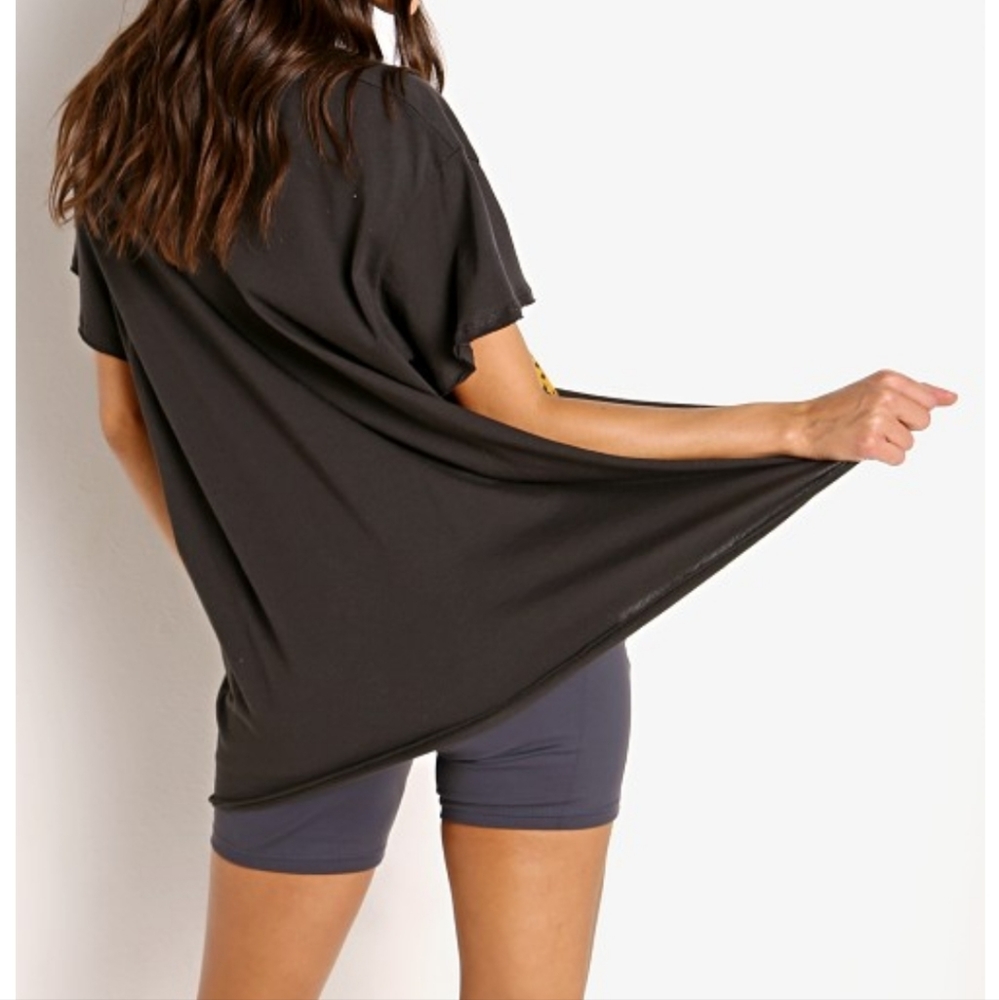 MuMu Making Moves tee - Picture 2 of 7